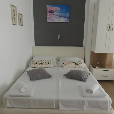 Rajski Dvor 2