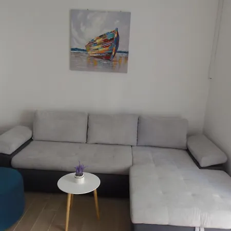 Rajski Dvor 2 Apartment