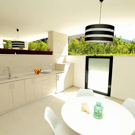 Apartment Rajski Dvor 2 Bol